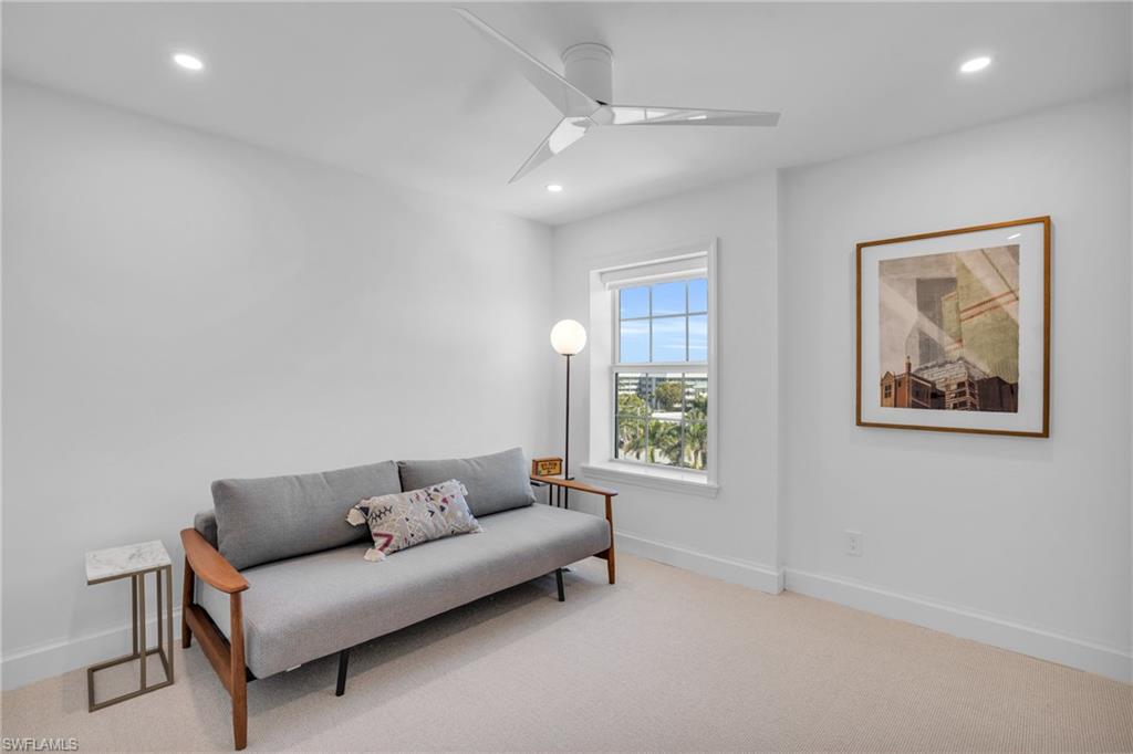 2701 Gulf Shore BLVD N # 503