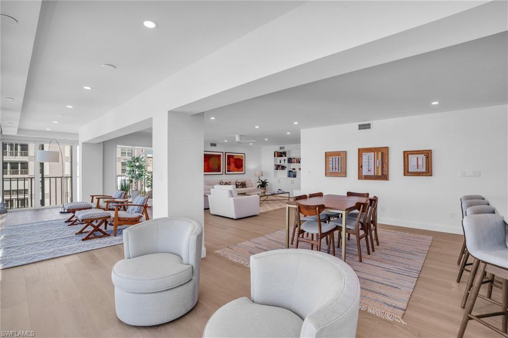 2701 Gulf Shore BLVD N # 503