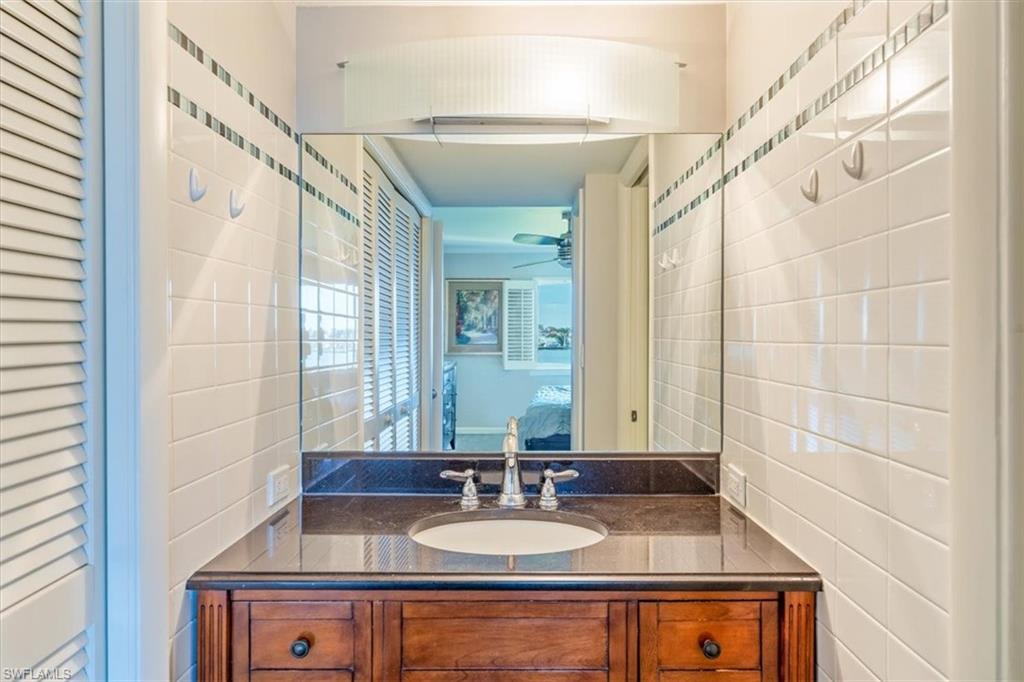 3420 Gulf Shore BLVD N # 32