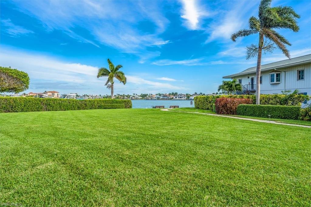 3420 Gulf Shore BLVD N # 32