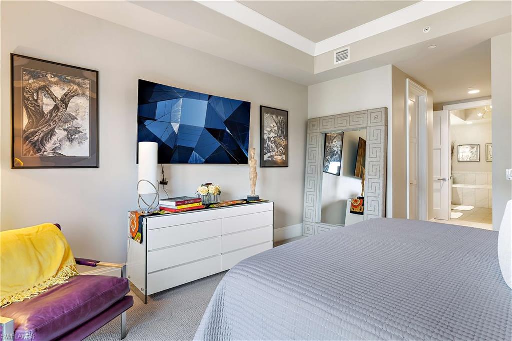 1030 3rd AVE S # 302