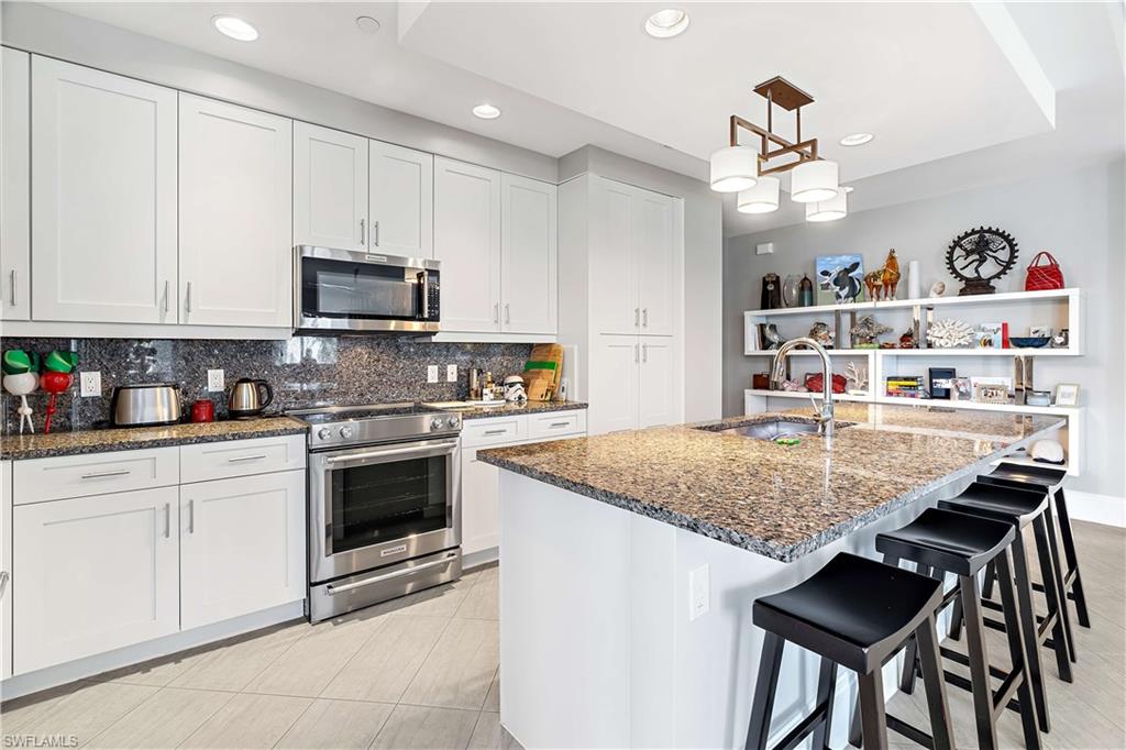 1030 3rd AVE S # 302