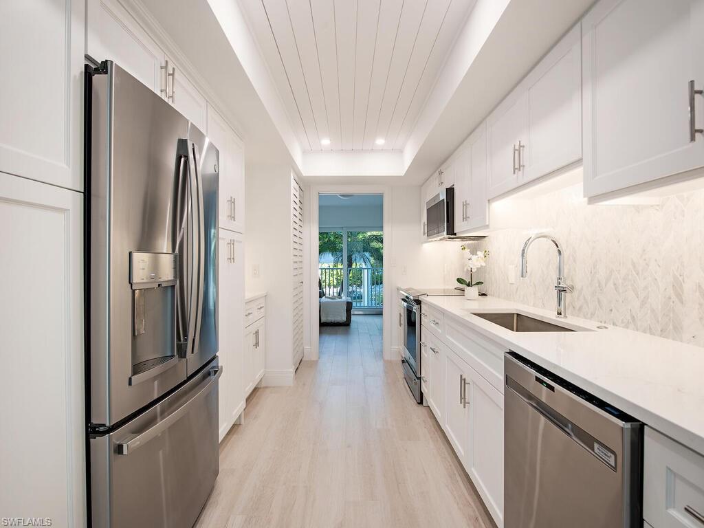 6371 Pelican Bay BLVD # 5 Unit: N-5