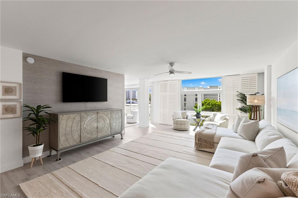 400 Park Shore DR # 502