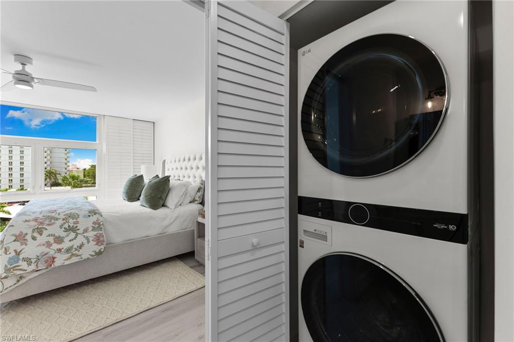 400 Park Shore DR # 502