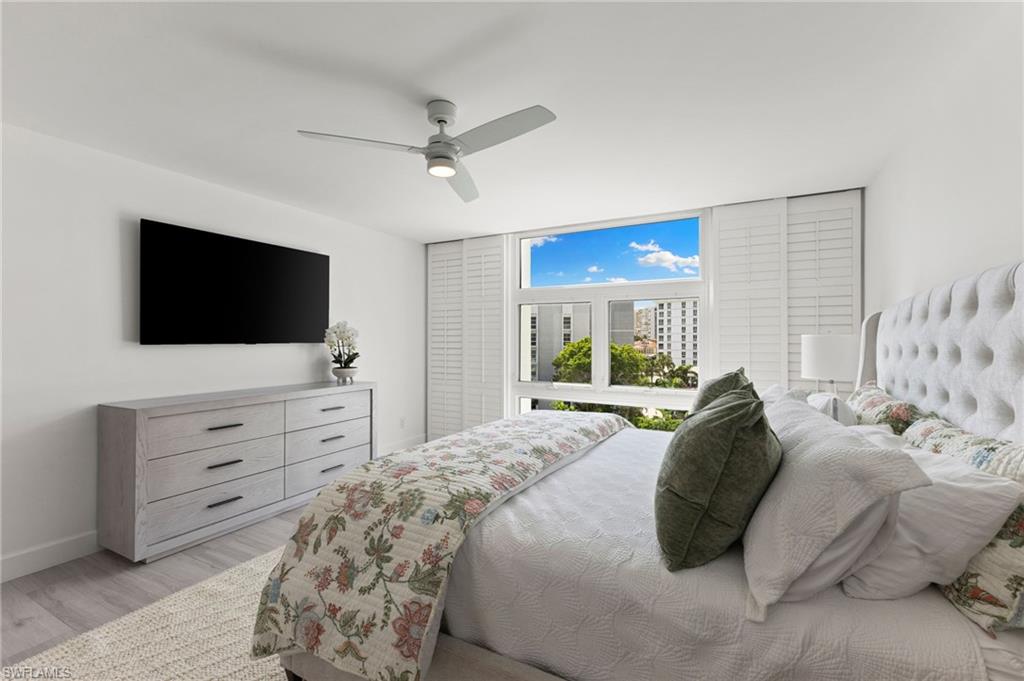 400 Park Shore DR # 502