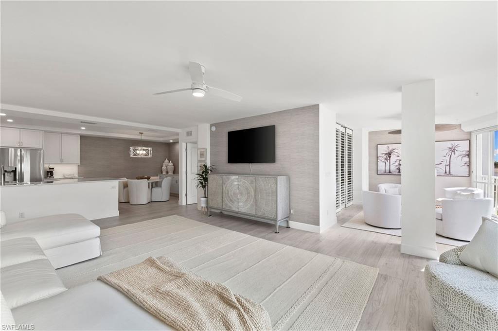 400 Park Shore DR # 502