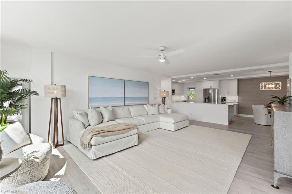 400 Park Shore DR # 502