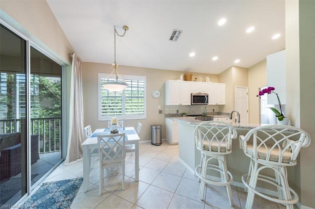 7122 Blue Juniper CT # 202