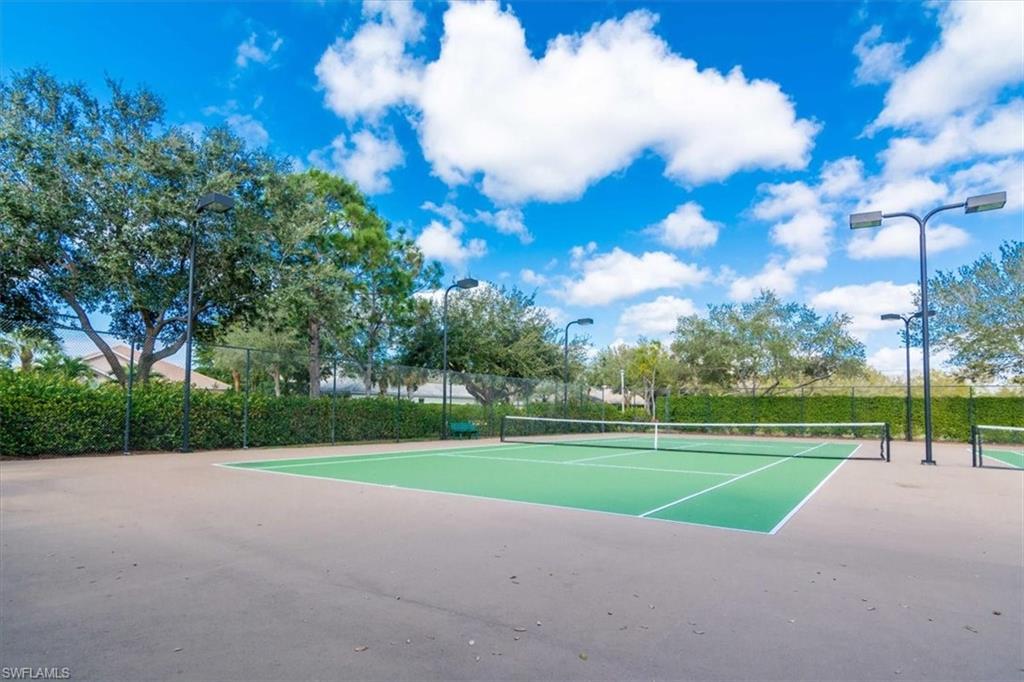 7122 Blue Juniper CT # 202