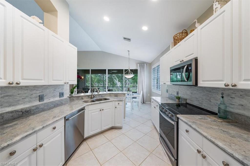 7122 Blue Juniper CT # 202