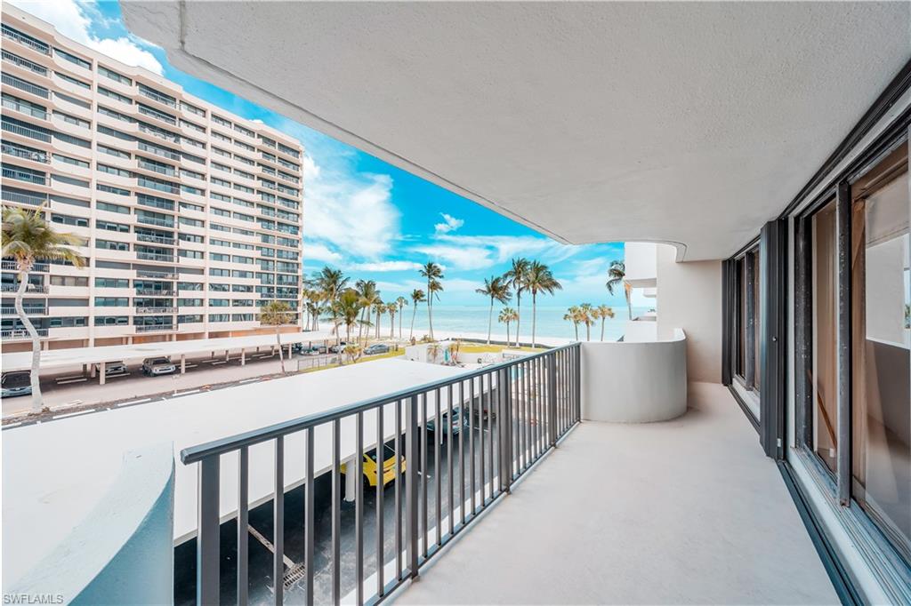 4005 Gulf Shore BLVD N # 202