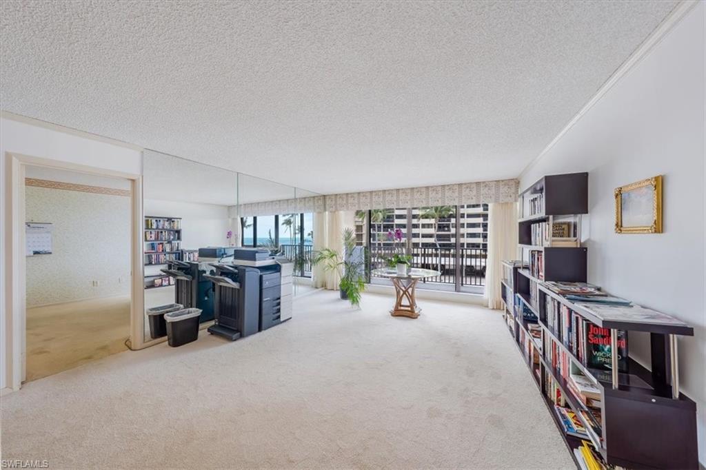 4005 Gulf Shore BLVD N # 202