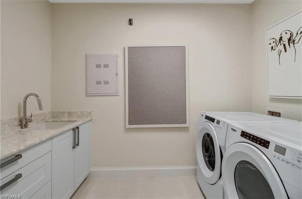 1111 Central AVE # 305