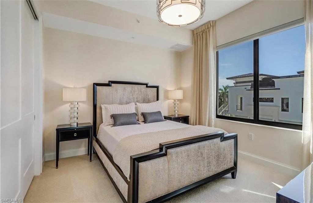 1111 Central AVE # 305