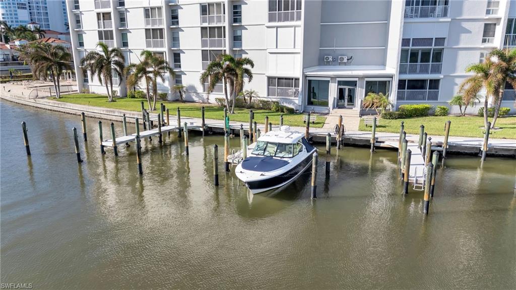 300 Park Shore DR # 5F