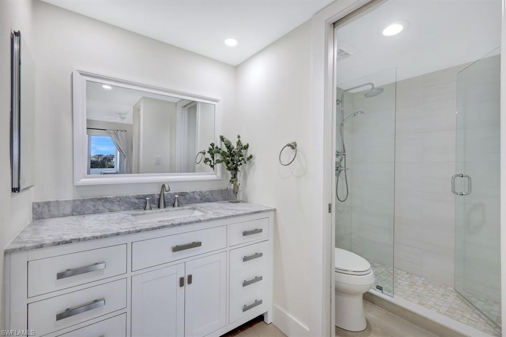 3420 Gulf Shore BLVD N # 21