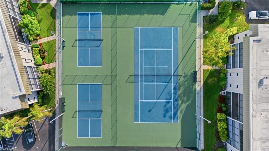 788 Park Shore DR # F17