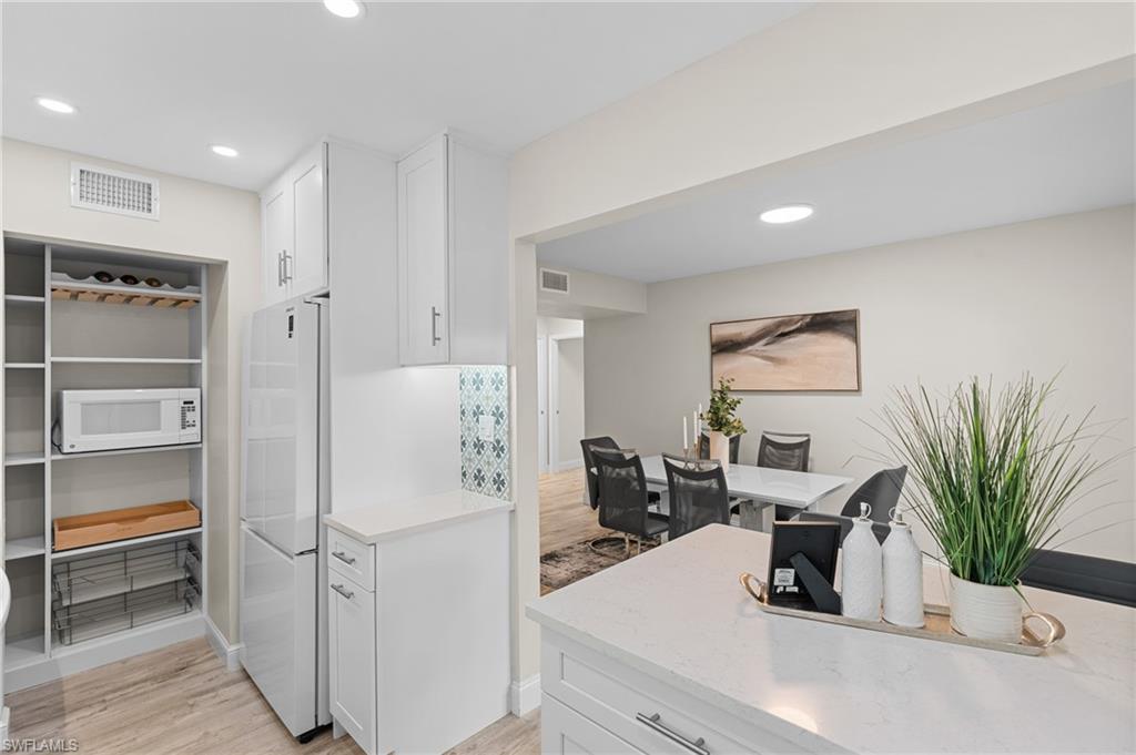 788 Park Shore DR # F17