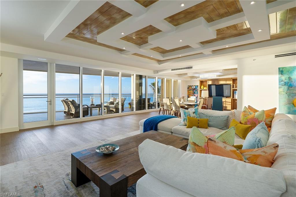 11125 Gulf Shore DR # 405