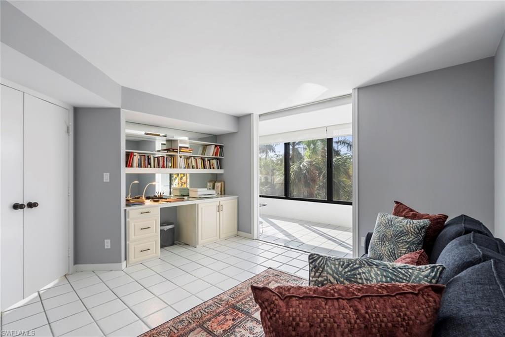 5555 Heron Point Drive # 201