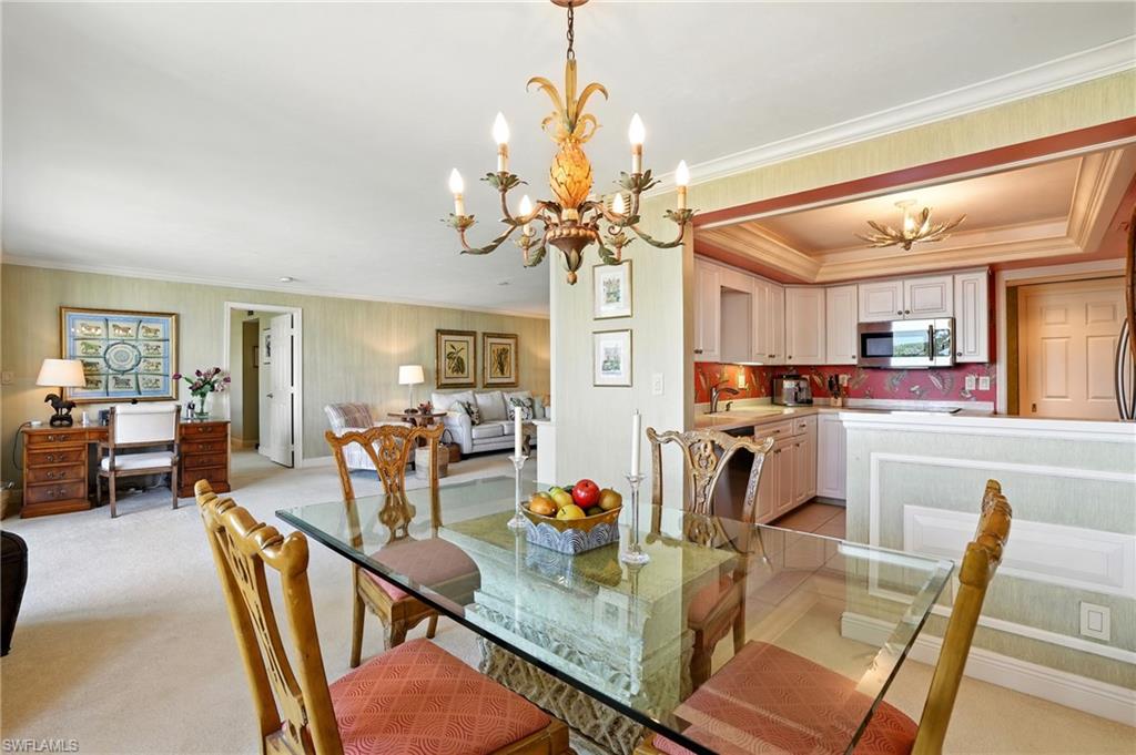 2400 Gulf Shore BLVD N # 804