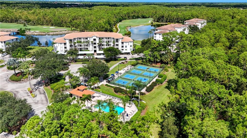 8655 Naples Heritage DR Unit: 3-324