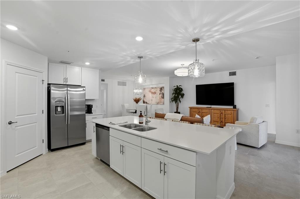 5667 Melbourne CT # 7812