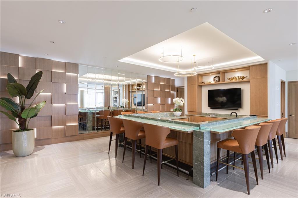 4601 Gulf Shore BLVD N # 17