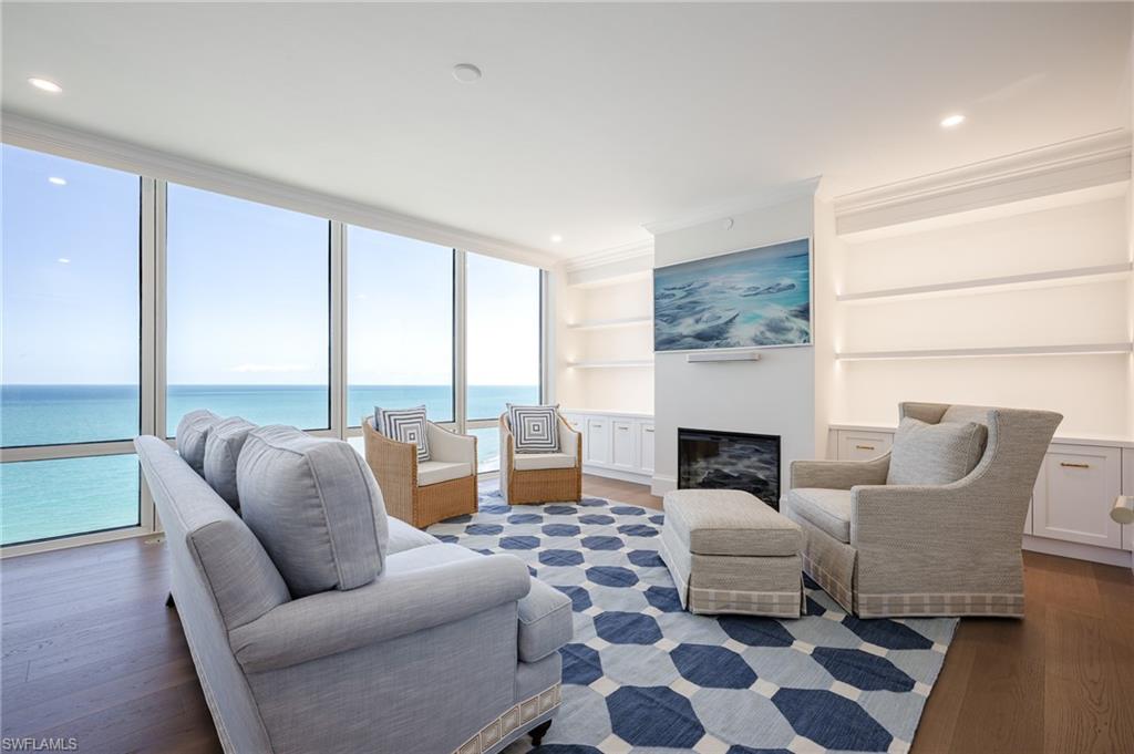 4601 Gulf Shore BLVD N # 17