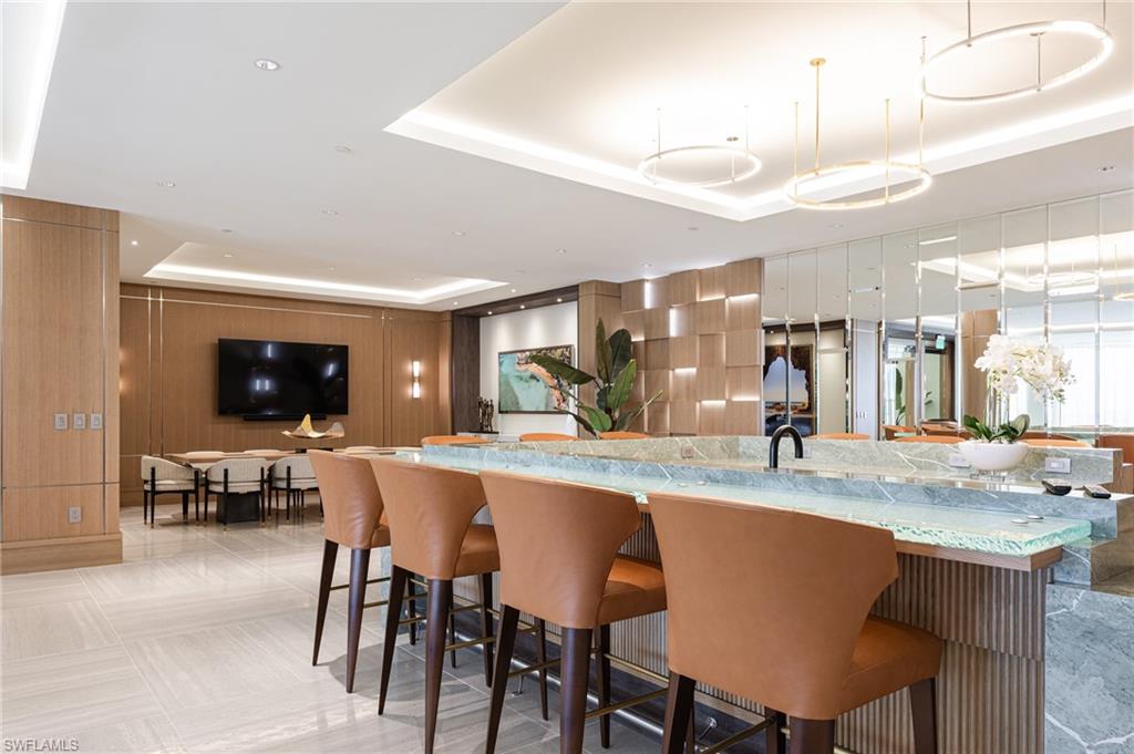 4601 Gulf Shore BLVD N # 17