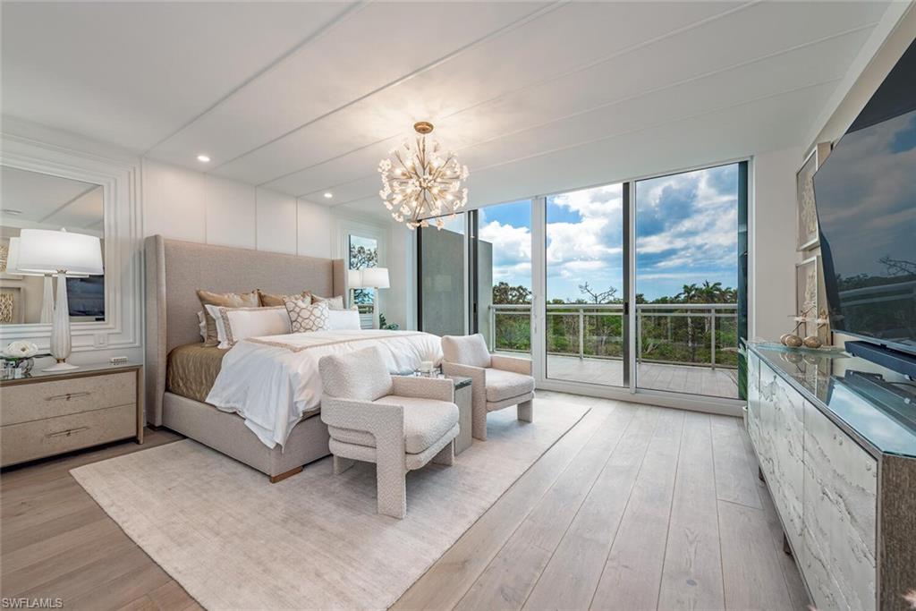 13945 Old Coast RD # 302