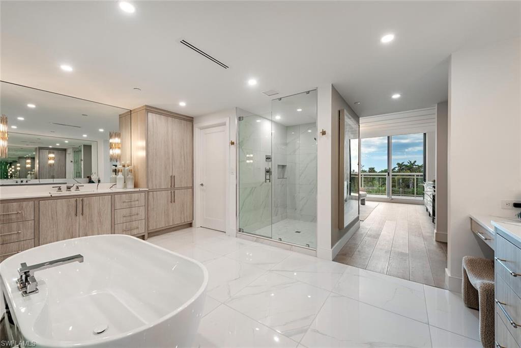 13945 Old Coast RD # 302