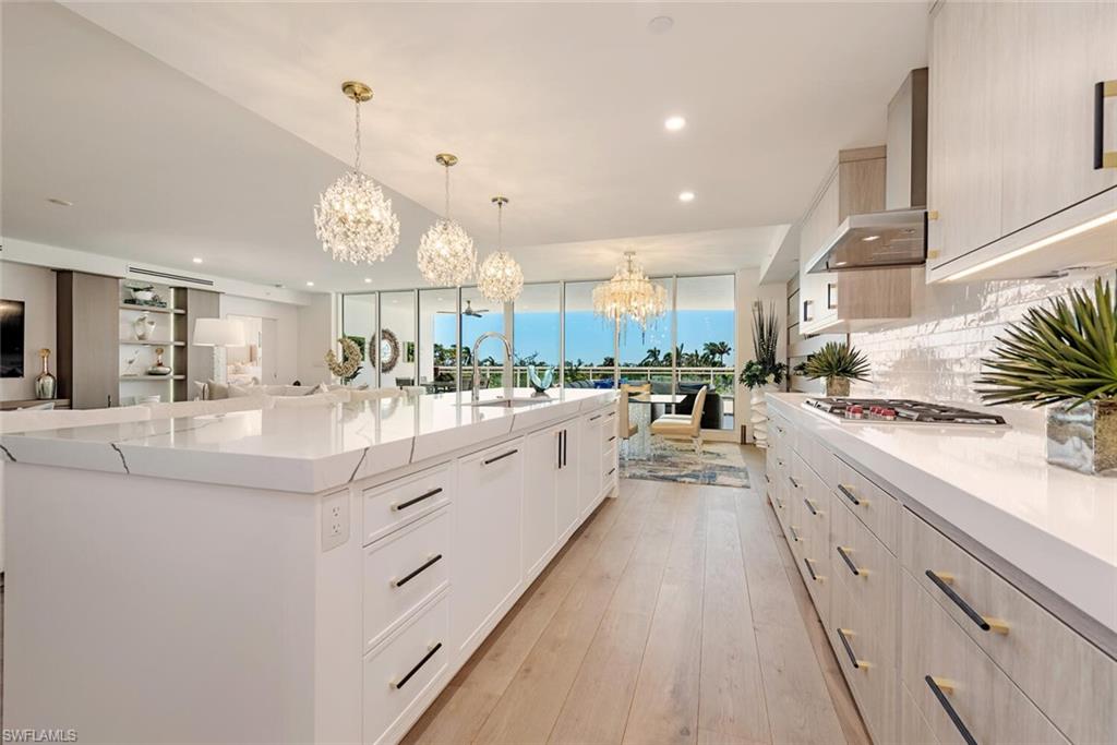 13945 Old Coast RD # 302