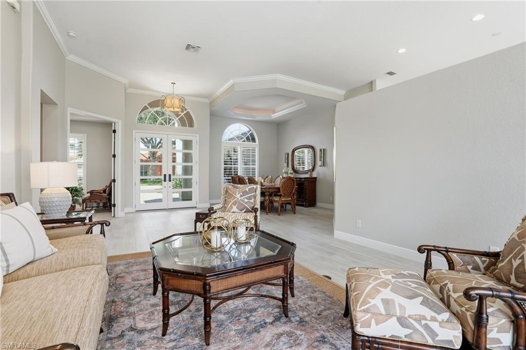 1676 Manchester CT