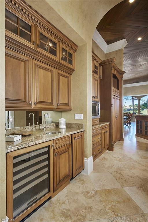 2944 Bellflower LN