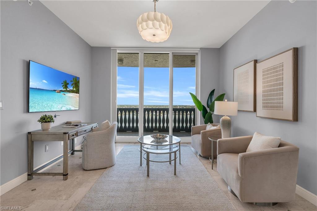 9235 Gulf Shore DR # 01, NAPLES Unit: PH-01