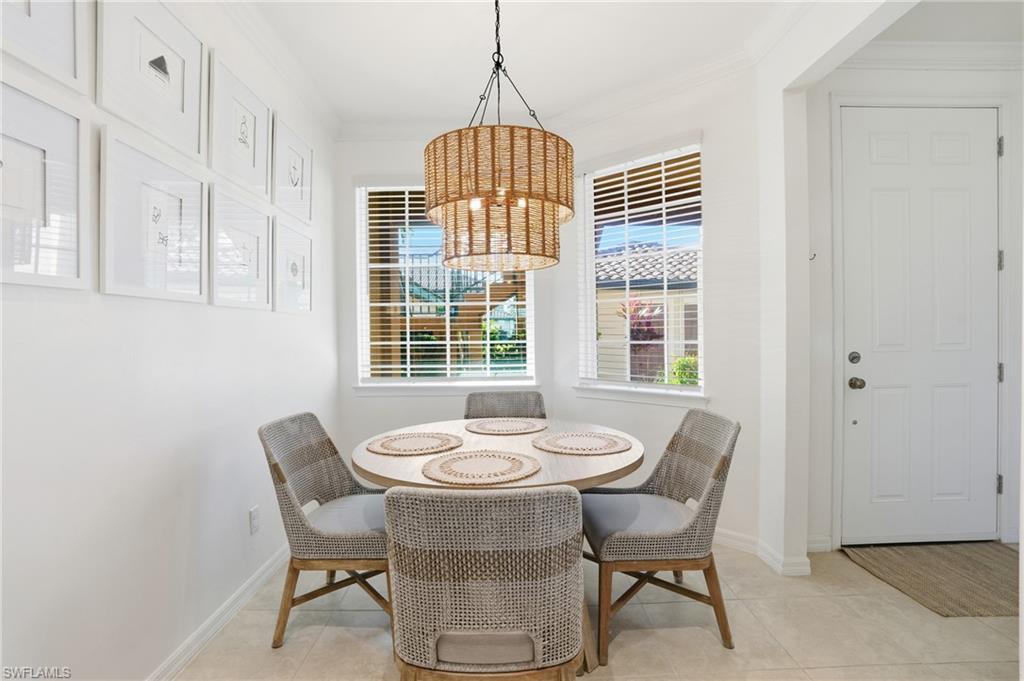 9374 Pocida CT # 101, NAPLES Unit: 101