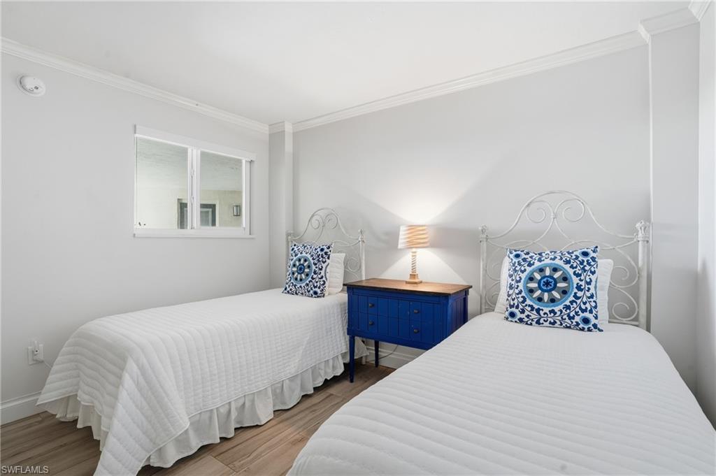 1300 Gulf Shore BLVD N # 603, NAPLES Unit: 603