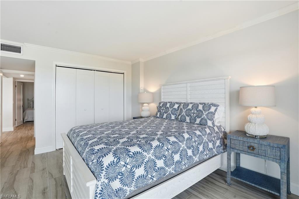 1300 Gulf Shore BLVD N # 603, NAPLES Unit: 603