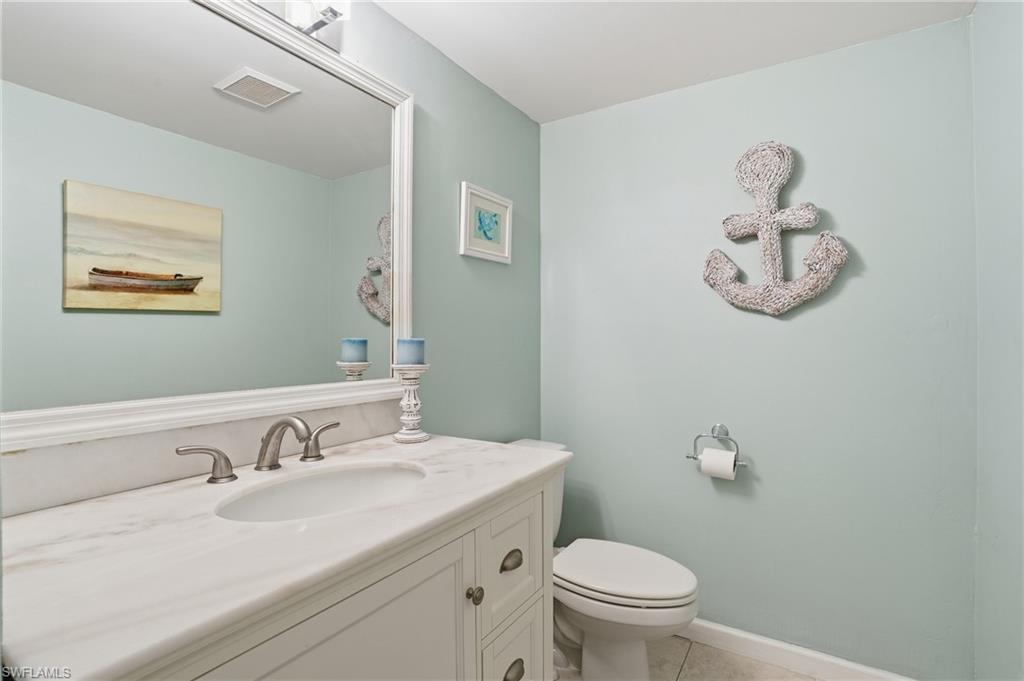 788 Park Shore DR # H14