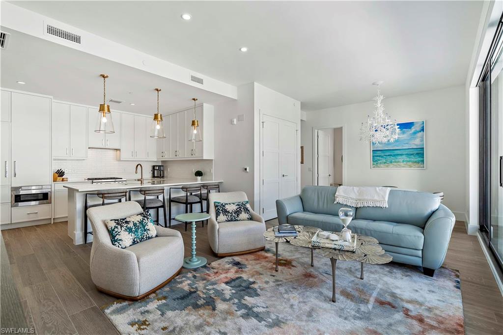 850 Central AVE # 310