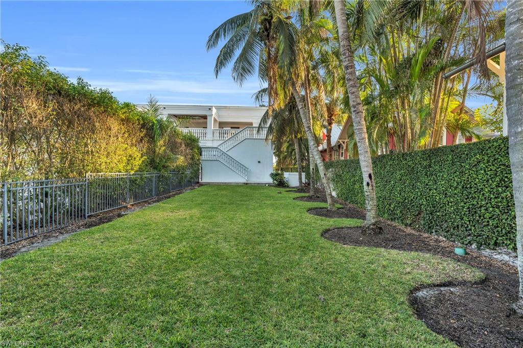 271 Broad AVE S # 203