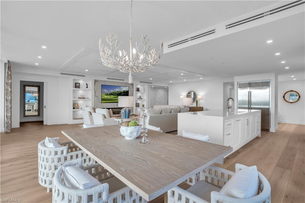 13945 Old Coast RD # 301