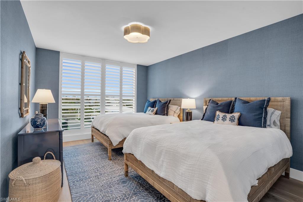 13945 Old Coast RD # 301