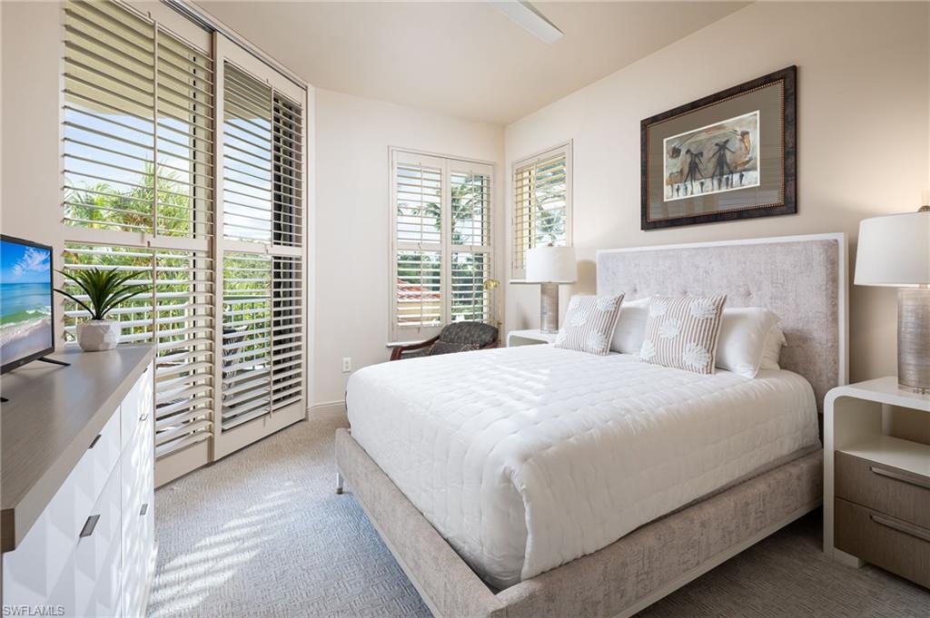 23750 Via Trevi WAY 204