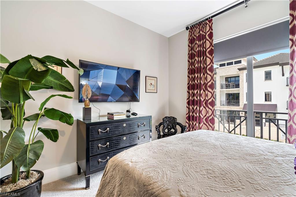 1030 3rd AVE S # 302