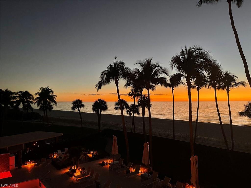 4001 Gulf Shore BLVD N 207