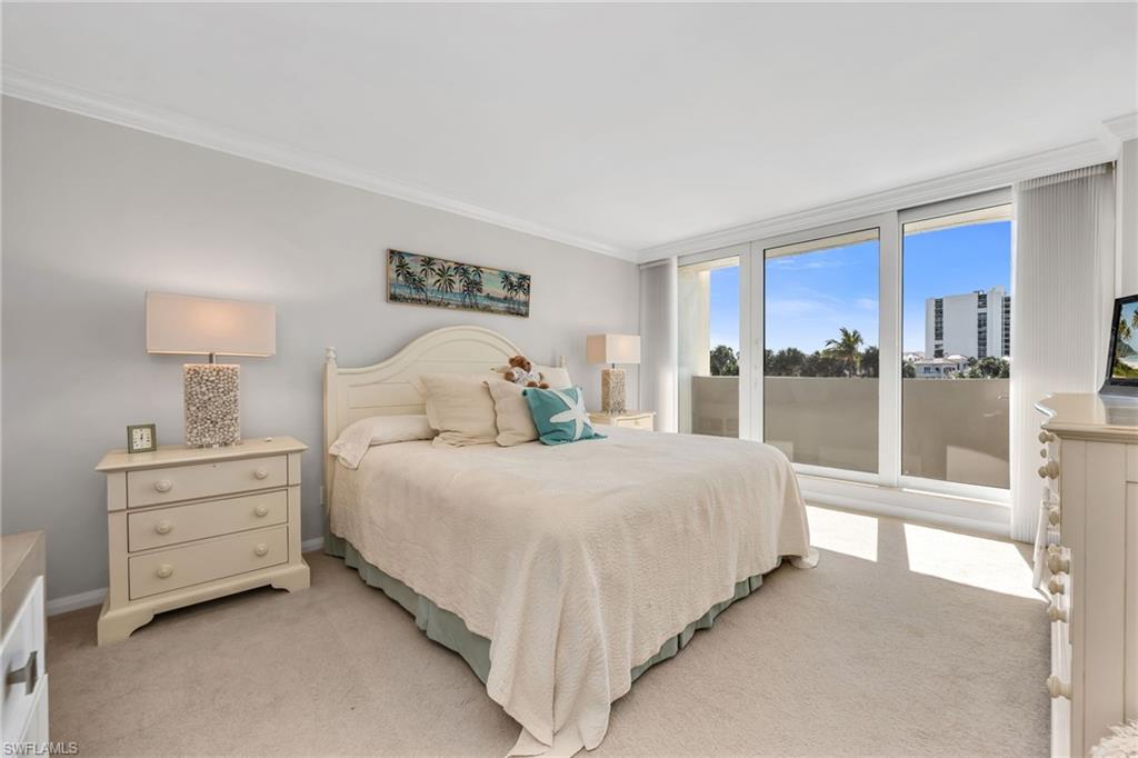 4001 Gulf Shore BLVD N 207