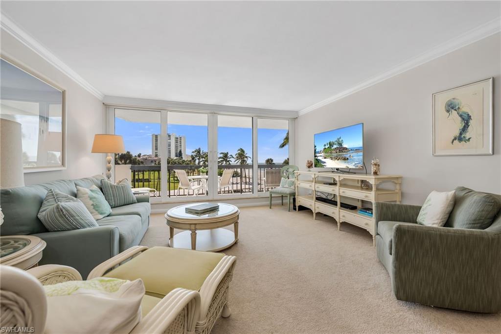 4001 Gulf Shore BLVD N 207